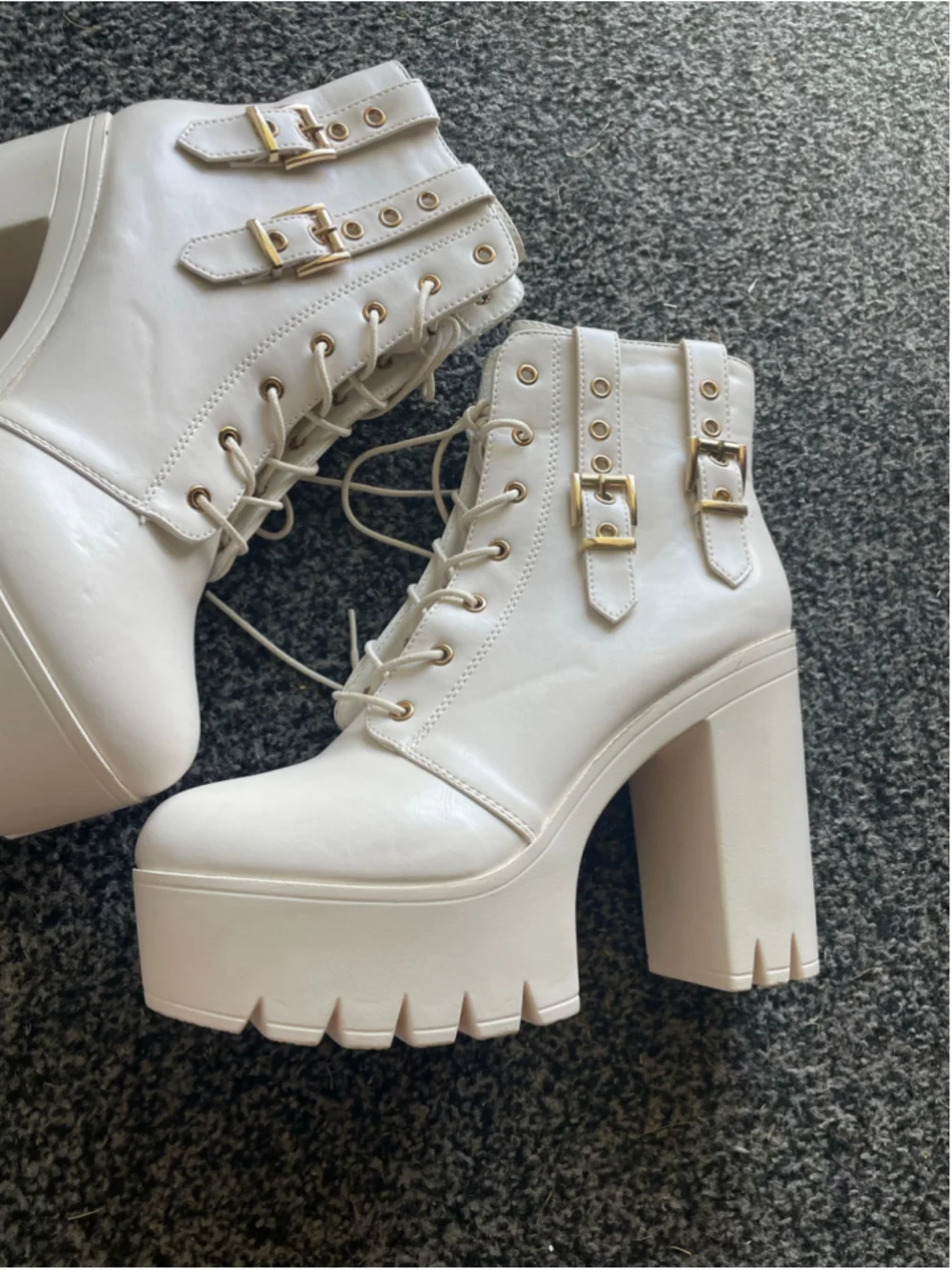 Women's White Platform Lace-Up Buckle Boots